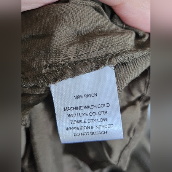 NWT plus size women's Olive green high low dress size 3x - Picture 5 of 5